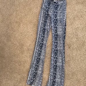 NWOT south moon under pants